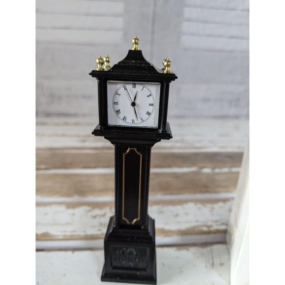 Dept 56 town clock metal accessory heritage villag